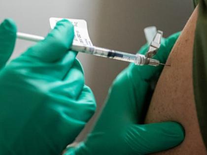 CVS Health, Walgreens start to provide Covid vaccines at thousands of hard-hit nursing homes